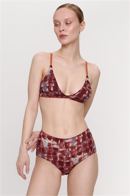 {{photo.Alt || photo.Description || 'Топ с мягкими треугольными чашками Rosso Francia терракотовый'}}