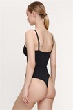 Боди с тонкой чашкой, вкладышами и бретелями Lisse черный WU170031-1 - фото 684